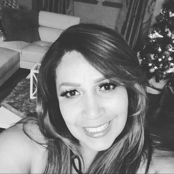 Meet your Posher, Wanda - Picture 1 of 1